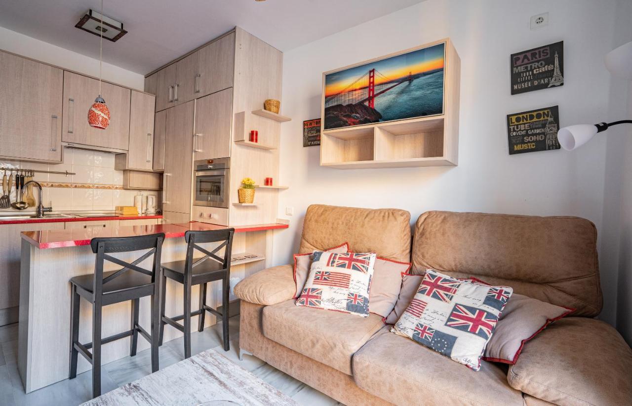 Stay U-Nique Apartment Alonso Benitez マラガ エクステリア 写真