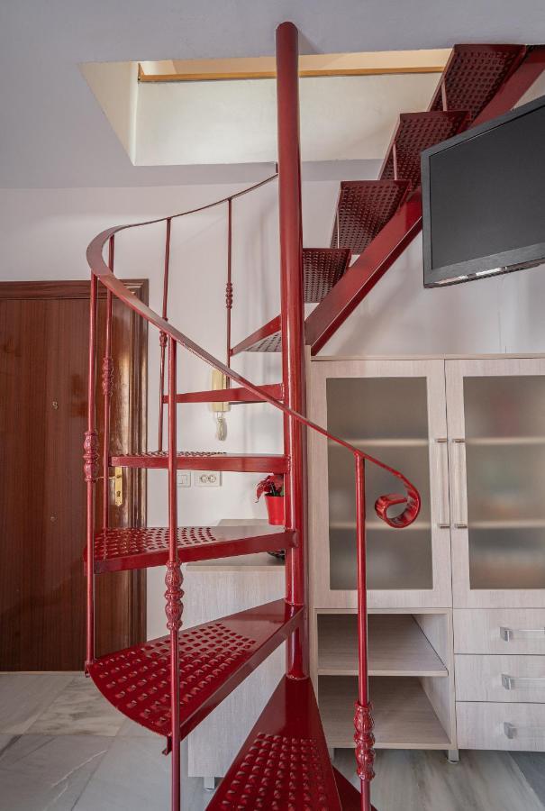 Stay U-Nique Apartment Alonso Benitez マラガ エクステリア 写真