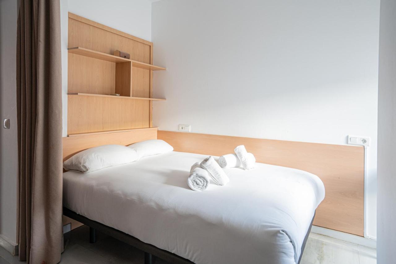 Stay U-Nique Apartment Alonso Benitez マラガ エクステリア 写真